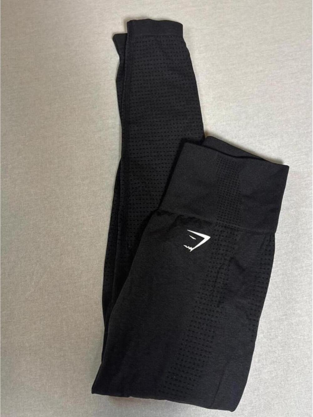 Gymshark Black Seamless Textured High-Waist Leggings Size S
